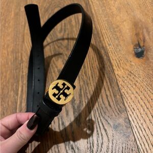 Women’s Tory Burch Leather Logo Belt